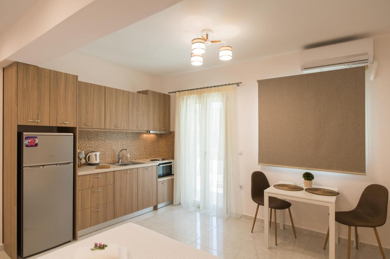 Bounatsa Studios & Apartments 니드리 외부 사진