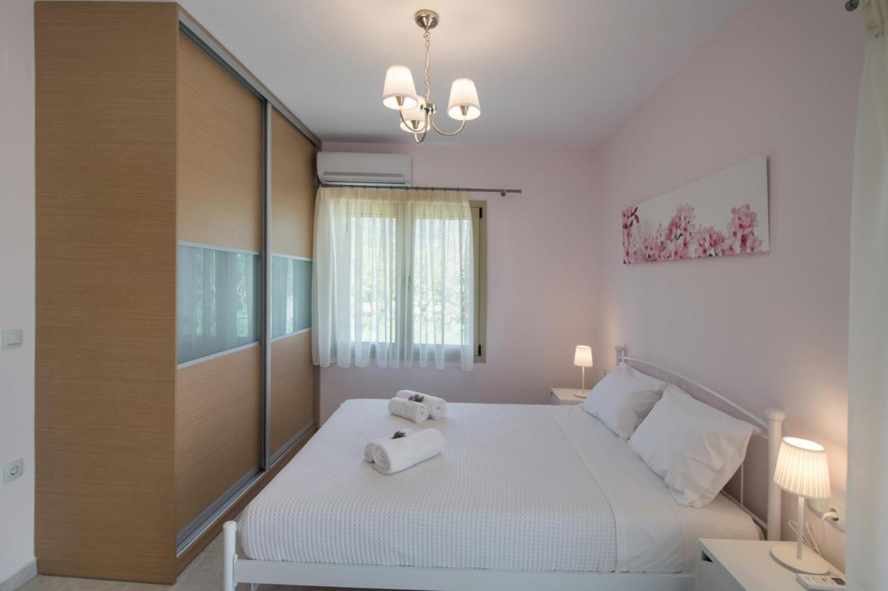 Bounatsa Studios & Apartments 니드리 외부 사진