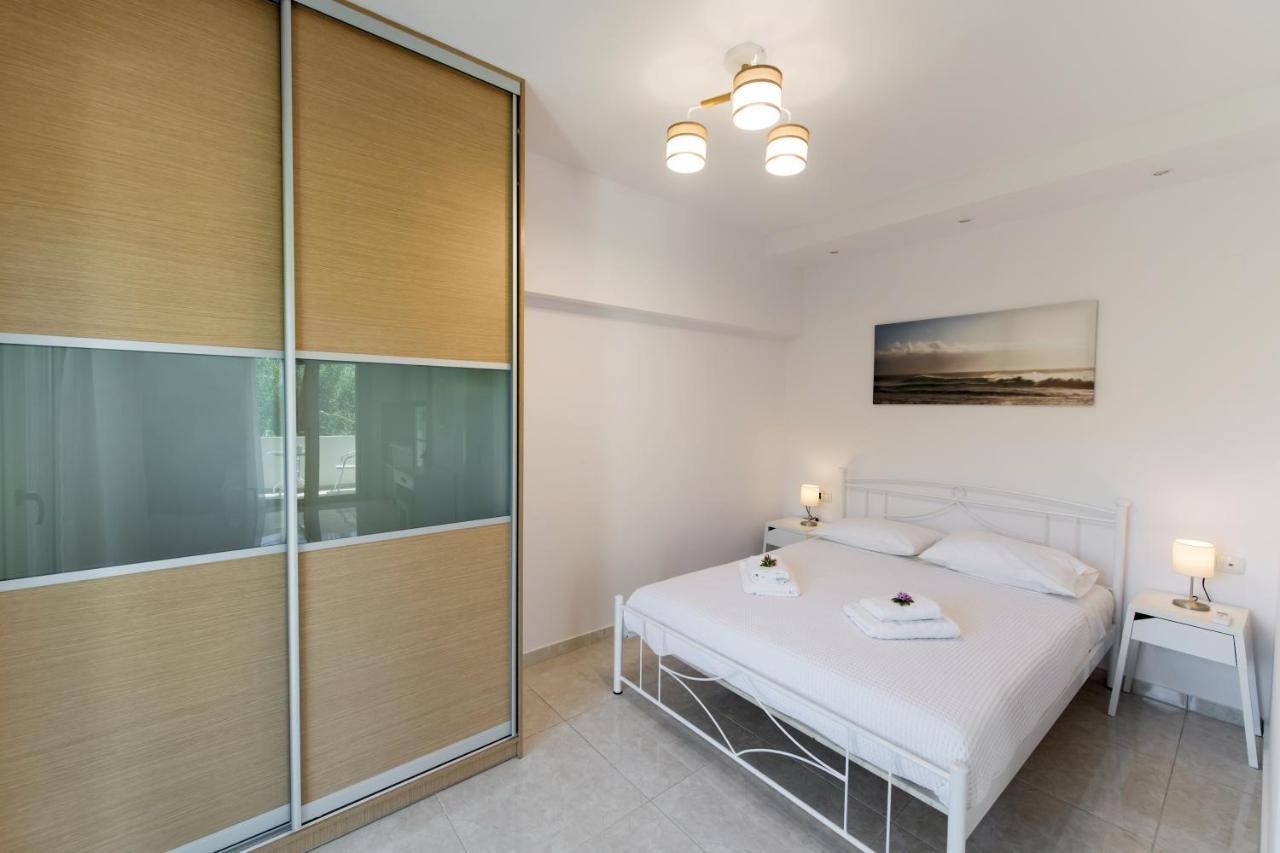 Bounatsa Studios & Apartments 니드리 외부 사진
